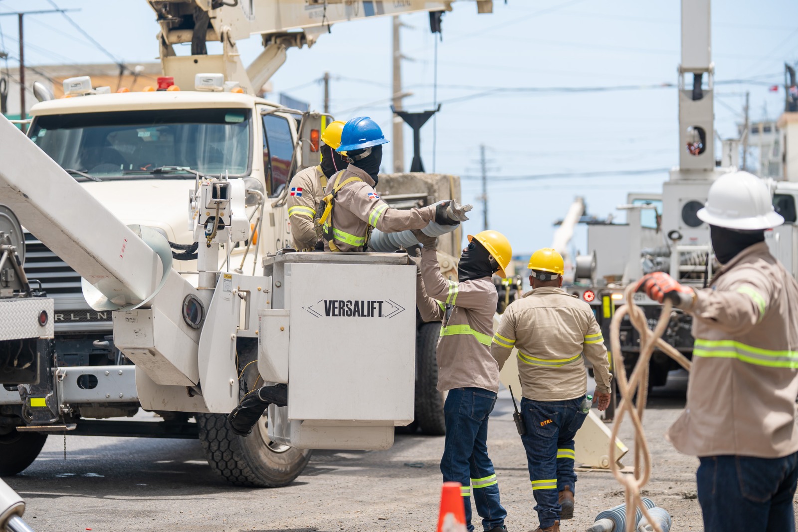 ETED realiza trabajos estratégicos para asegurar la operación eficiente de la red de transmisión
