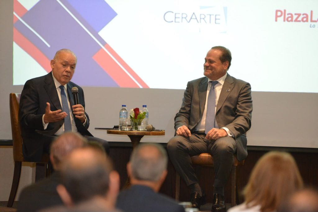 UNE plantea a la DGII simplificar el cumplimiento y focalizar la fiscalización según el riesgo tributario