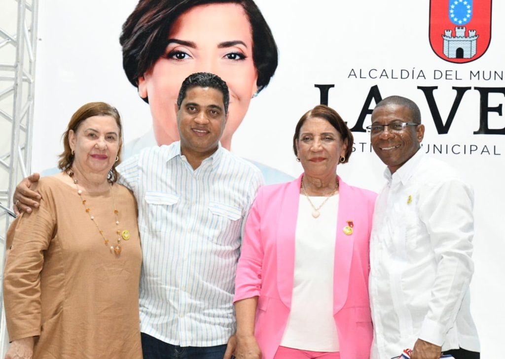 Alcaldía de La Vega Inaugura la Primera Casa Club de la Federación de Juntas de Vecinos