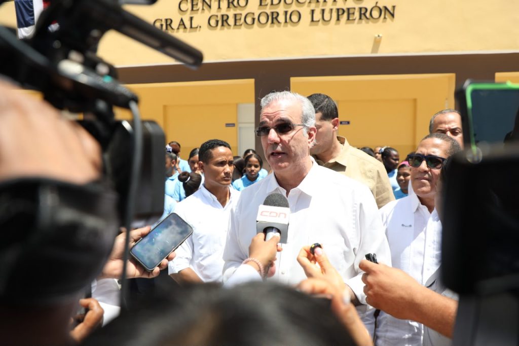 Presidente Abinader sobre Senasa: “Nuestro deseo es que todo el que tenga razones para ser sometido lo sea; que esto sirva de ejemplo ahora y para los próximos años”