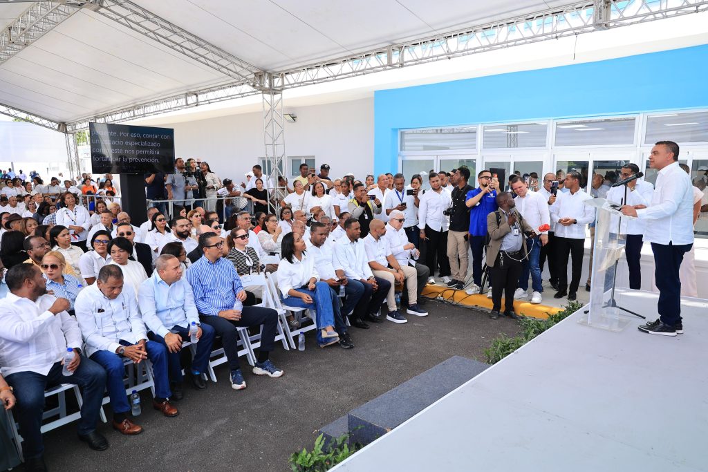 SNS fortalece servicios de salud en Bahoruco con inversión en obras de más de RD$120 millones