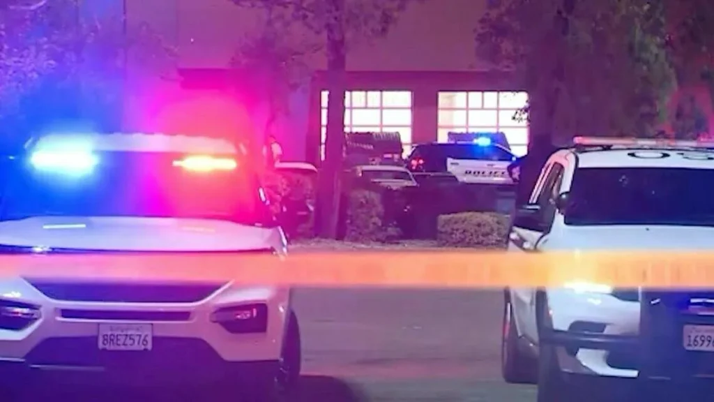 Un muerto y seis heridos en un tiroteo en una tienda de Halloween en California Halloween