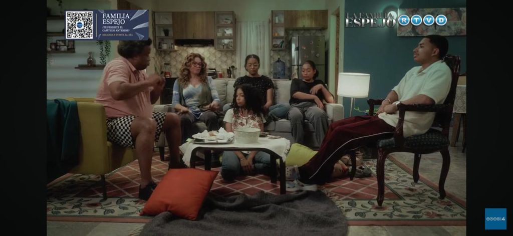 Los conflictos familiares y los riesgos de las redes sociales marcan un nuevo capítulo de “La Familia Espejo”
